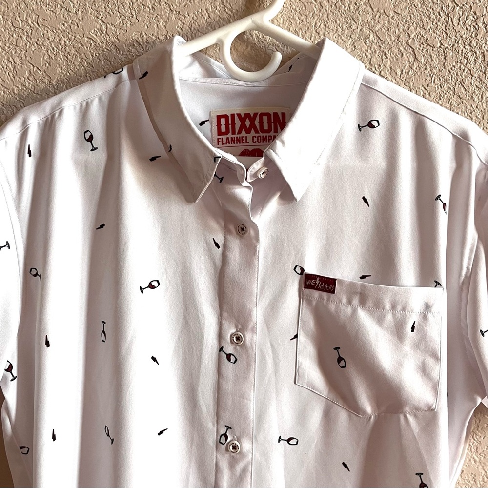 DIXXON Wine Slayers Sz XL Wineglass Novelty Print Party Theme Button Up Shirt - Picture 3 of 13